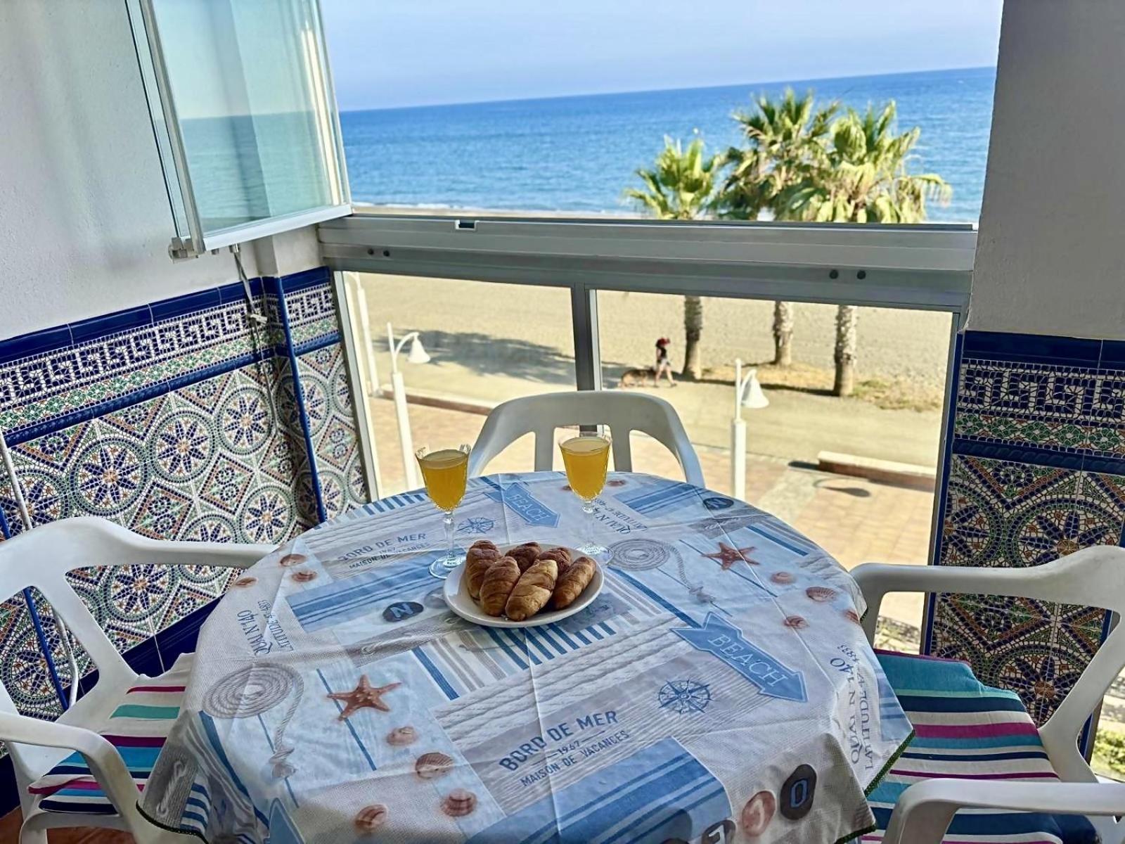 דירות Rincón de la Victoria Casaflex 1º Linea De Playas Del Rincon Victoria מראה חיצוני תמונה