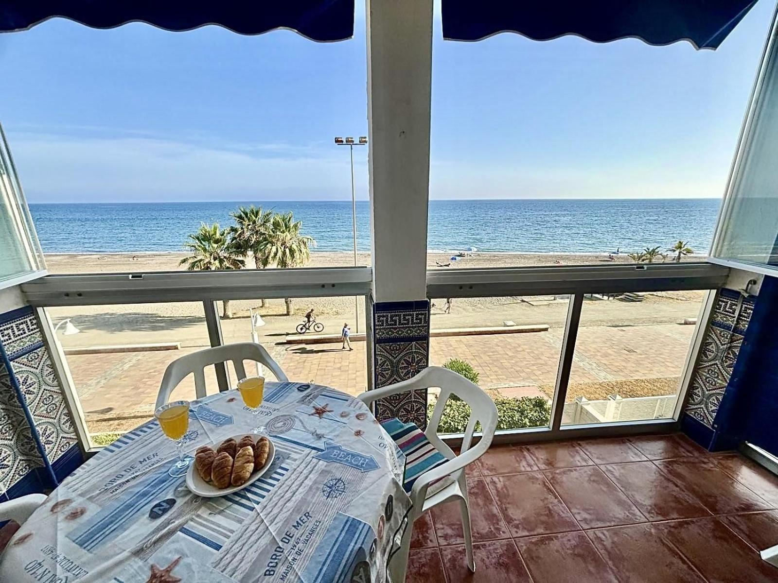 דירות Rincón de la Victoria Casaflex 1º Linea De Playas Del Rincon Victoria מראה חיצוני תמונה