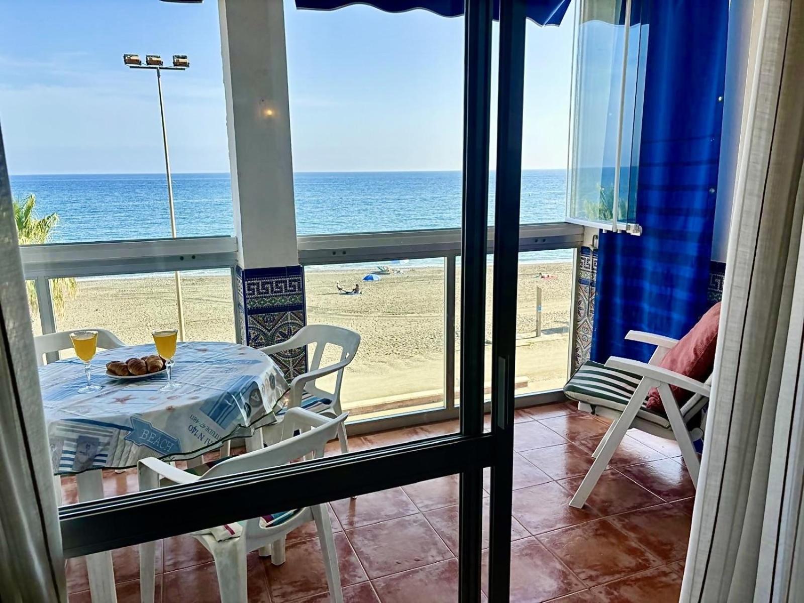 דירות Rincón de la Victoria Casaflex 1º Linea De Playas Del Rincon Victoria מראה חיצוני תמונה